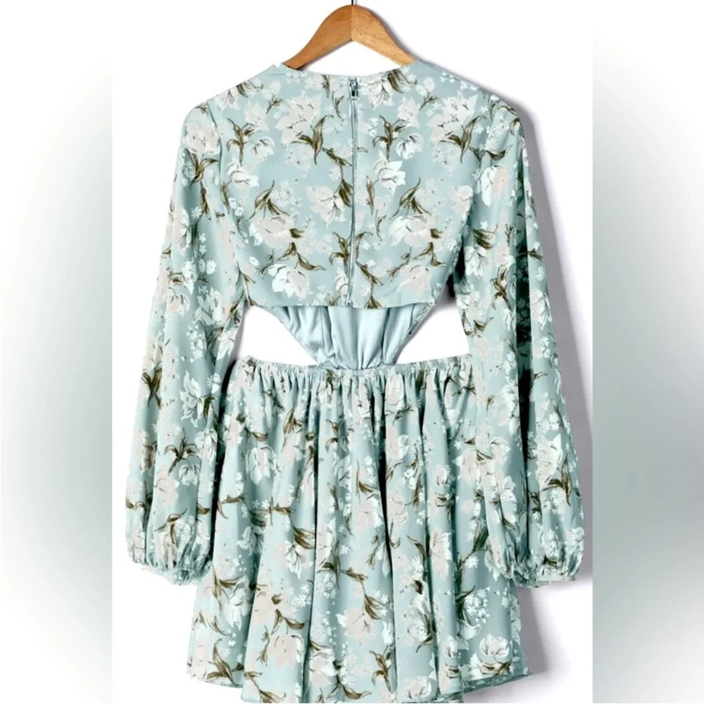 NWT Lulus First Blooms Dusty Blue Floral Print Long Sleeve Cutout Dress XL Mini - Picture 9 of 11